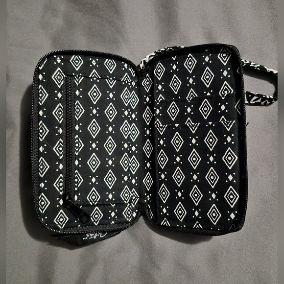 Vera Bradley Black and White Wristlet - Picture 3 of 3